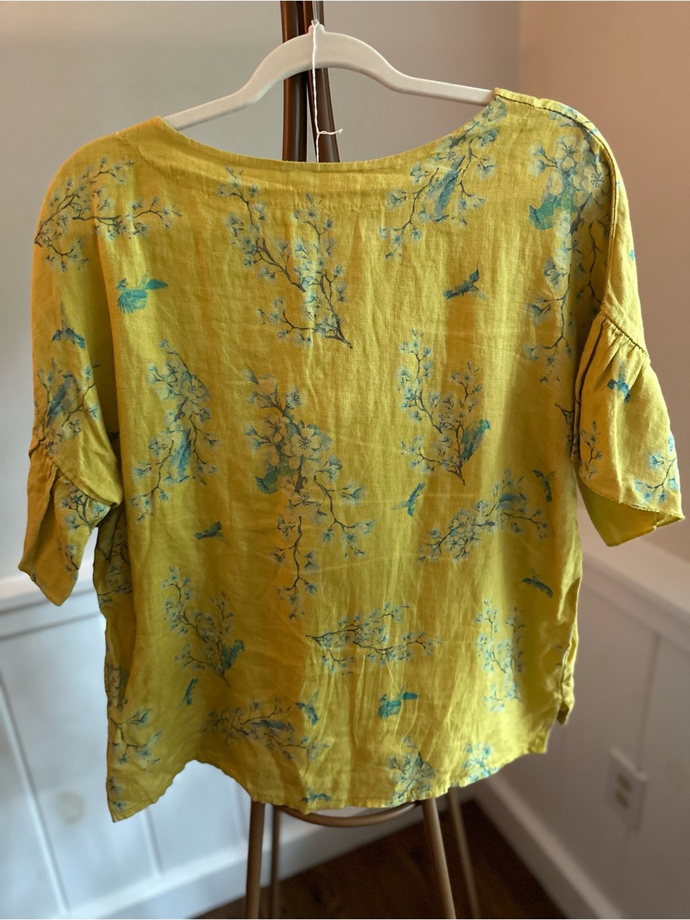 Bellambia Linen Top - Picture 4 of 6